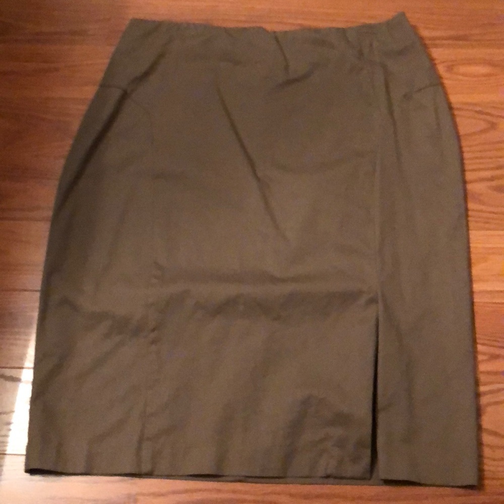 New York and Company taupe pencil skirt with slit